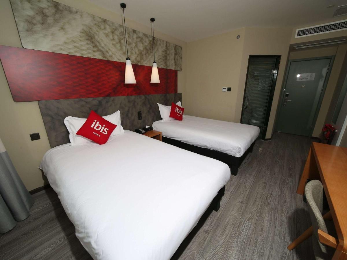 ibis Chengdu Meizhou Center Buitenkant foto