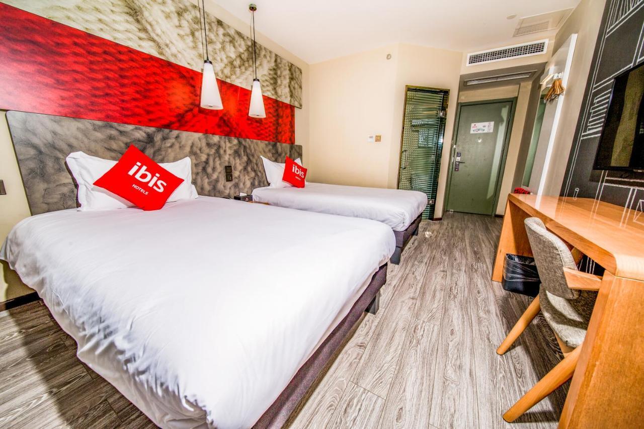 ibis Chengdu Meizhou Center Buitenkant foto