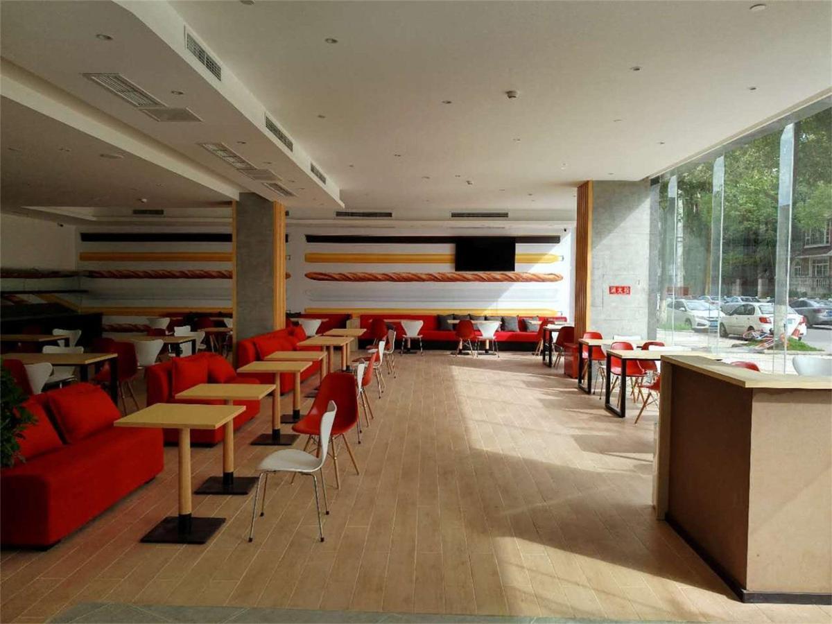 ibis Chengdu Meizhou Center Buitenkant foto